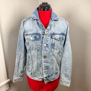 &Denim Light Wash Denim Classic Trucker Cotton Jean Jacket Size 6